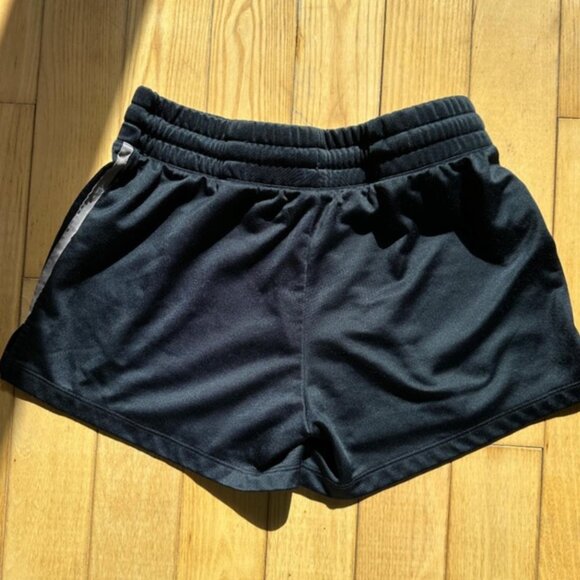 Hm Side Stripe Athletic Shorts - Picture 2 of 3